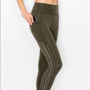 Embellished Pocket Legging